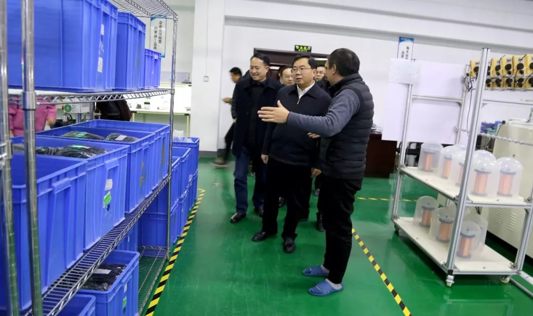  李錦林走訪百宏光電進行企業調研